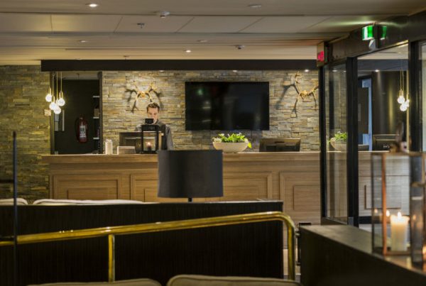 Lapland Hotel Tampere front desk